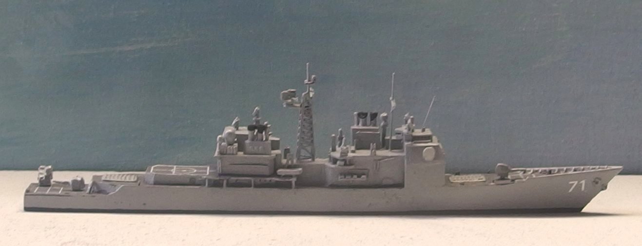 01 - ALK 705 - B - USS Cape St. George - CG 71